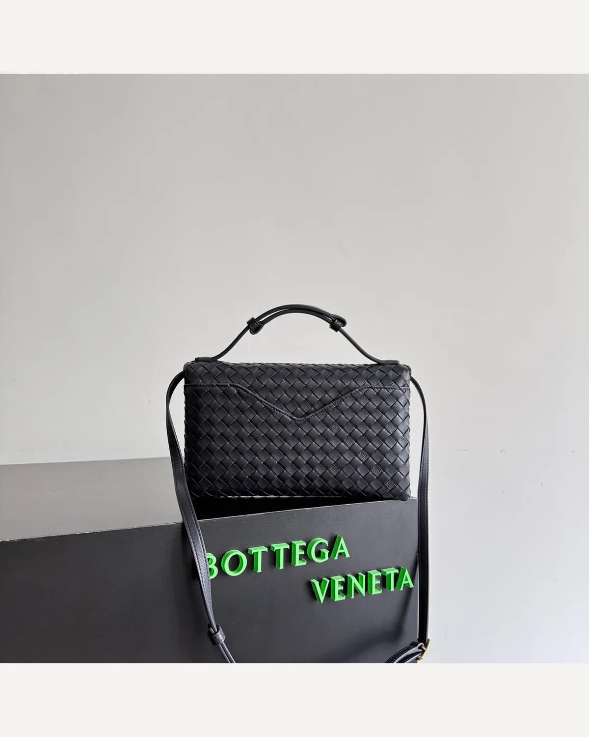 Bottega Veneta Woven Box Bag — Black