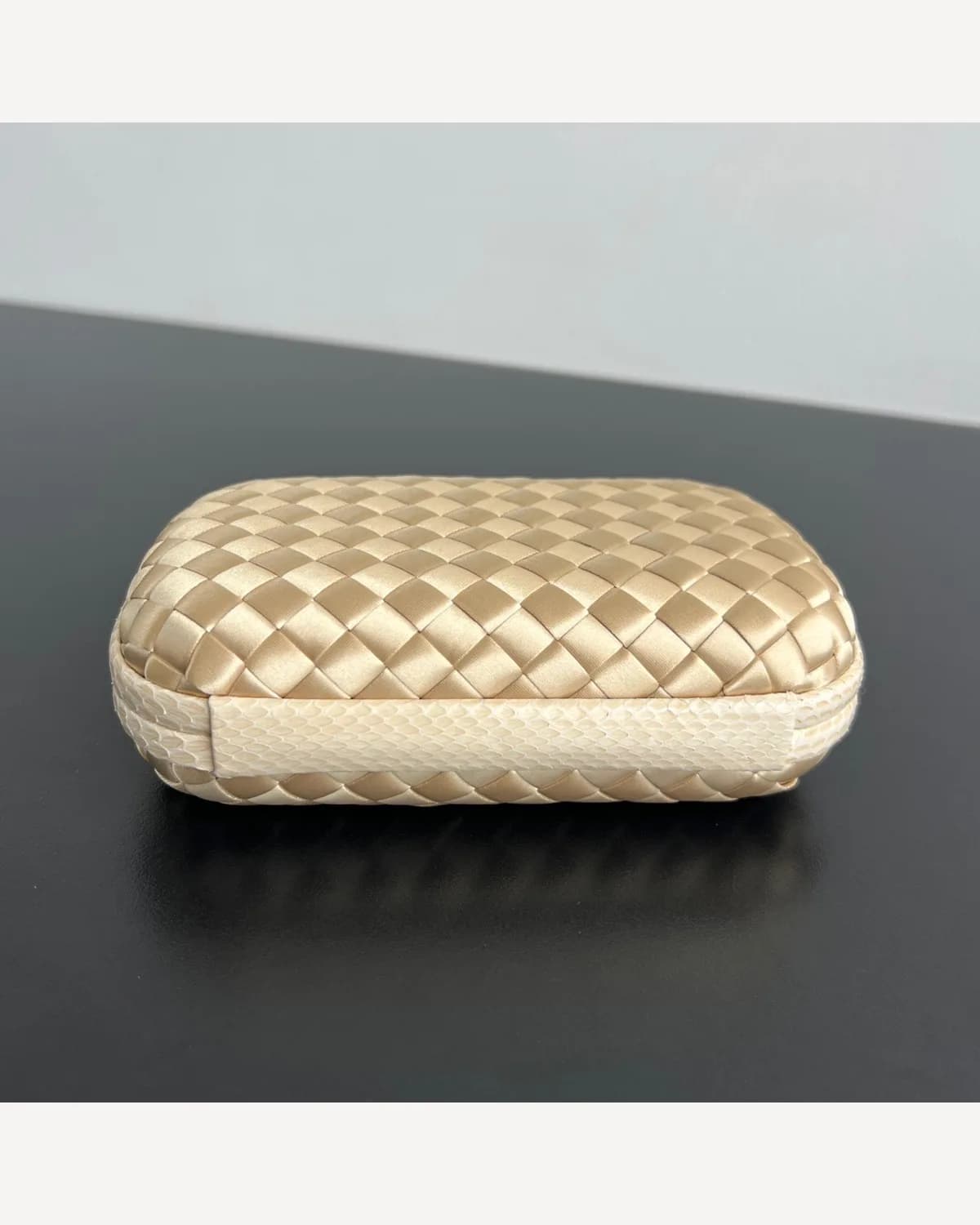 Bottega Veneta Knot Clutch — Gold