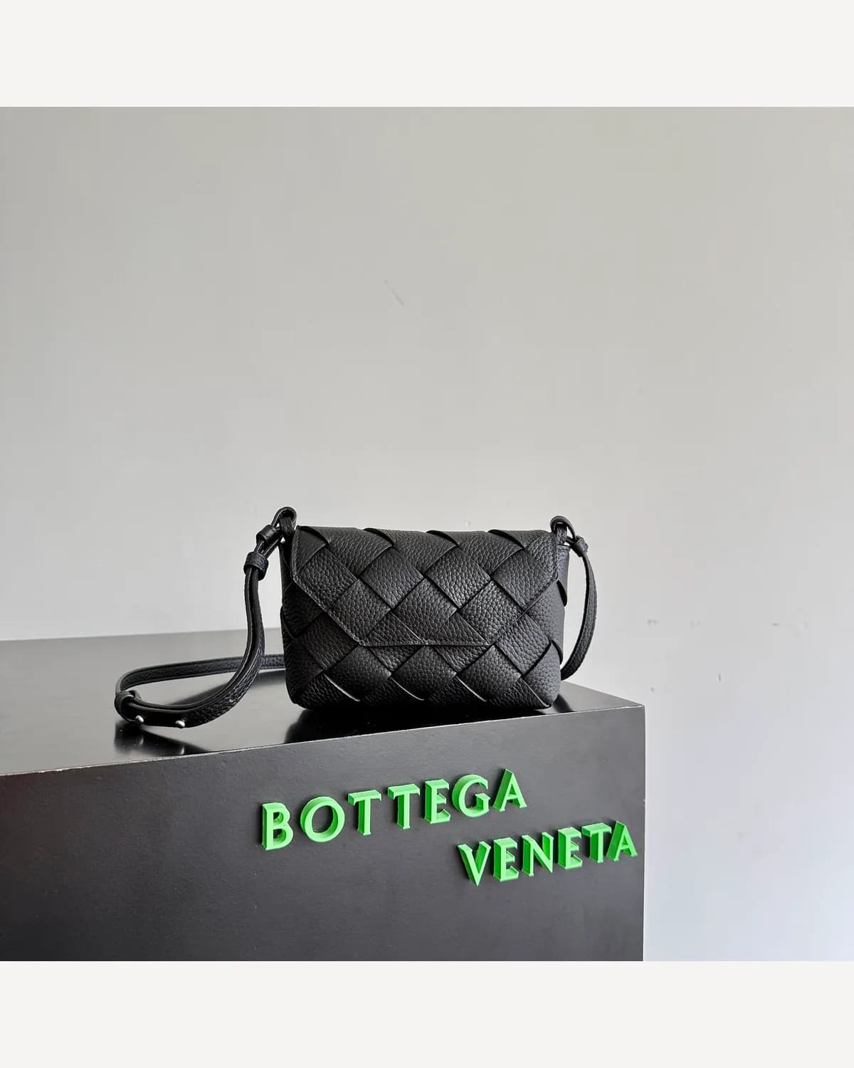 Bottega Veneta Woven Camera Bag — Black