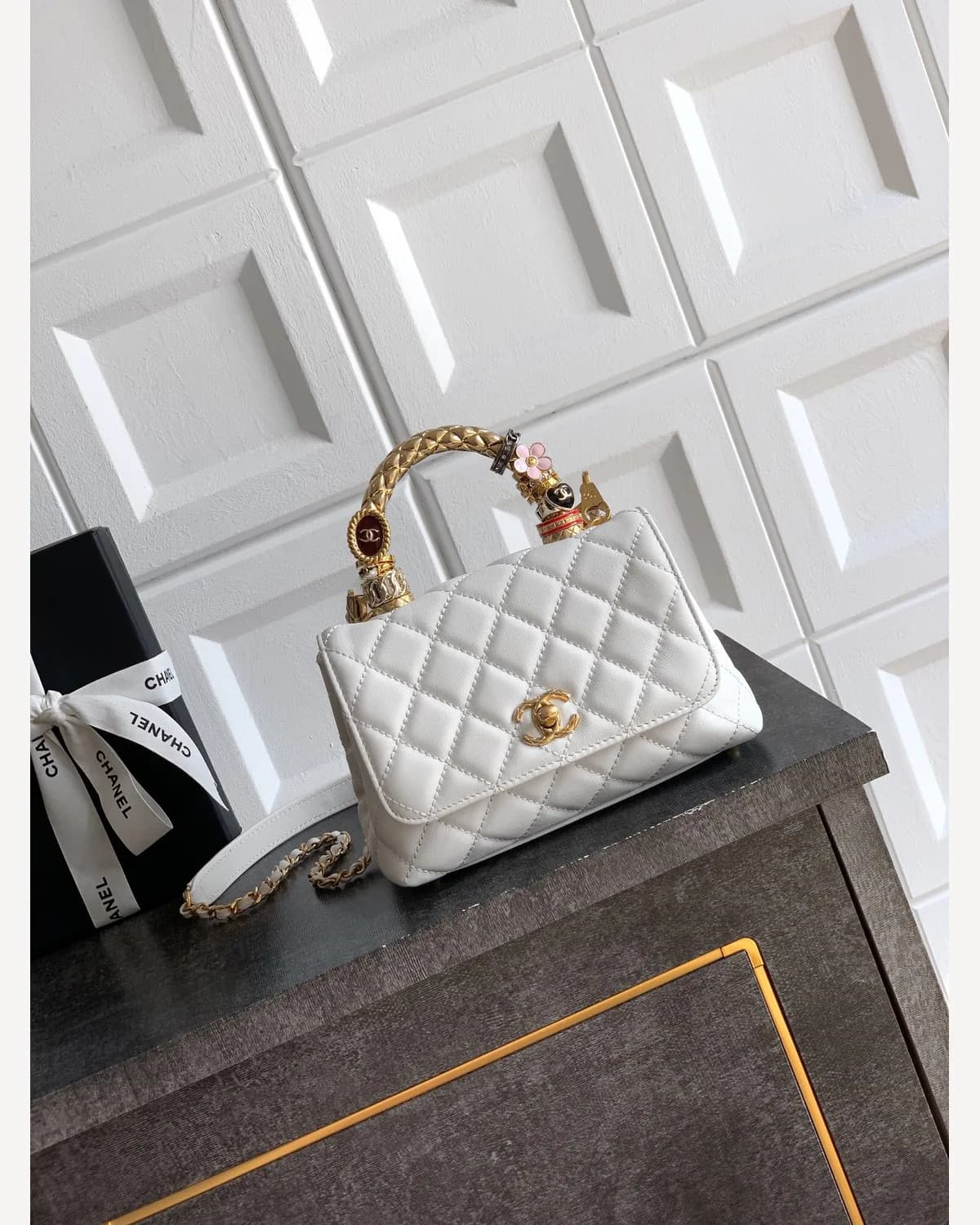 Chanel Coco Handle — White