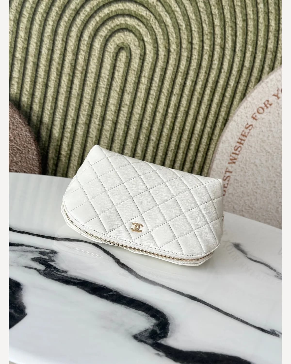Chanel WOC — White