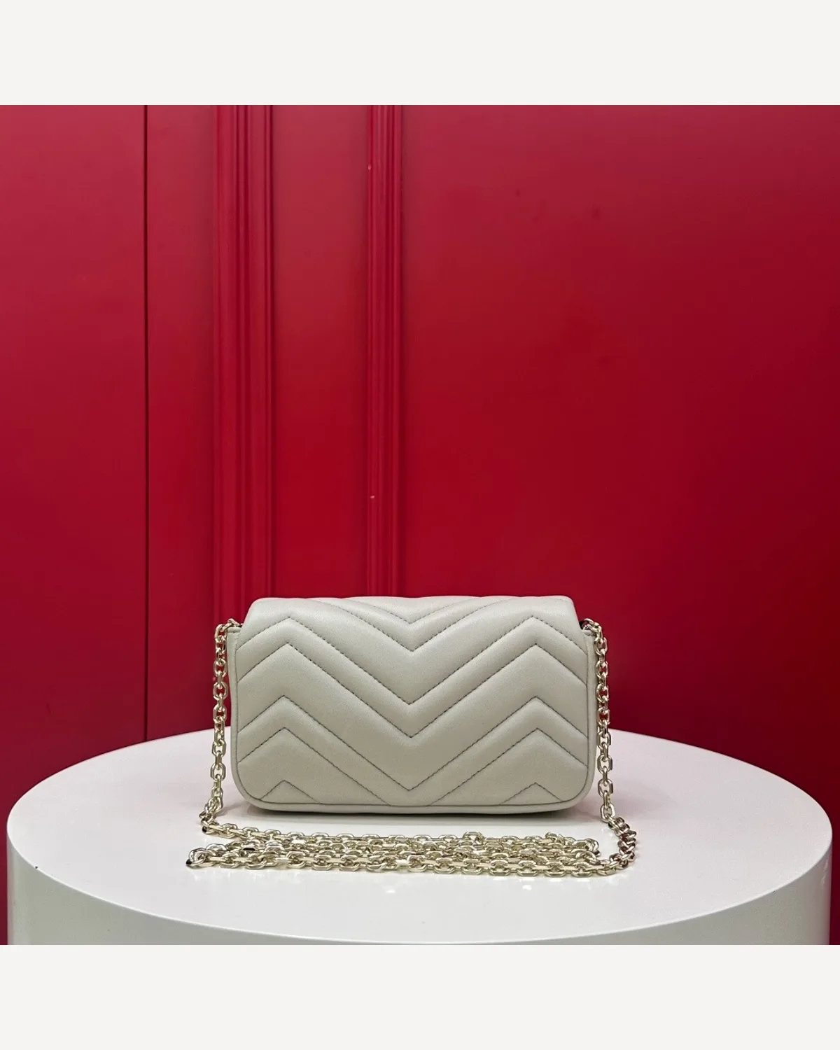 Gucci GG Marmont Mini — Grey