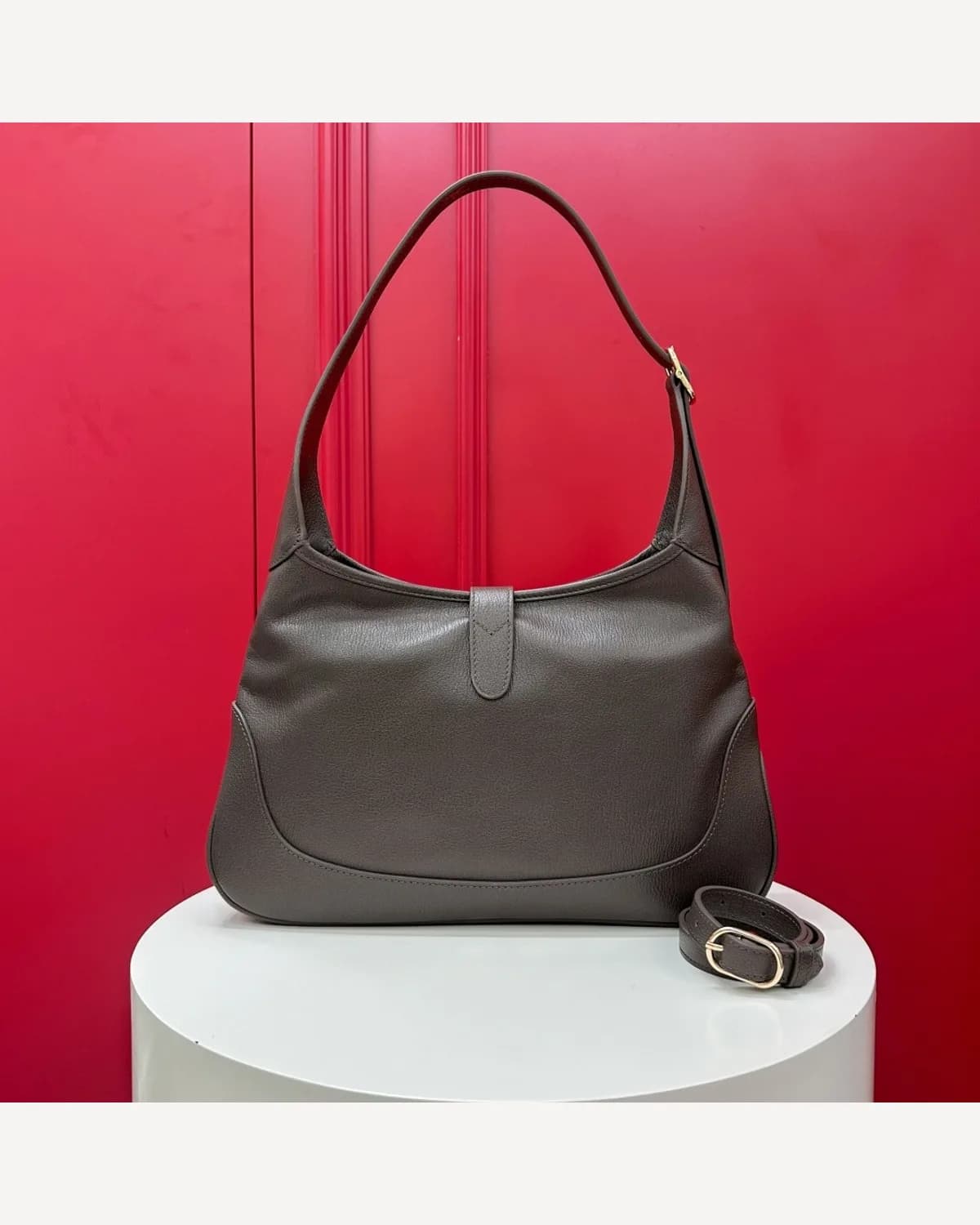 Gucci Jackie — Taupe Leather