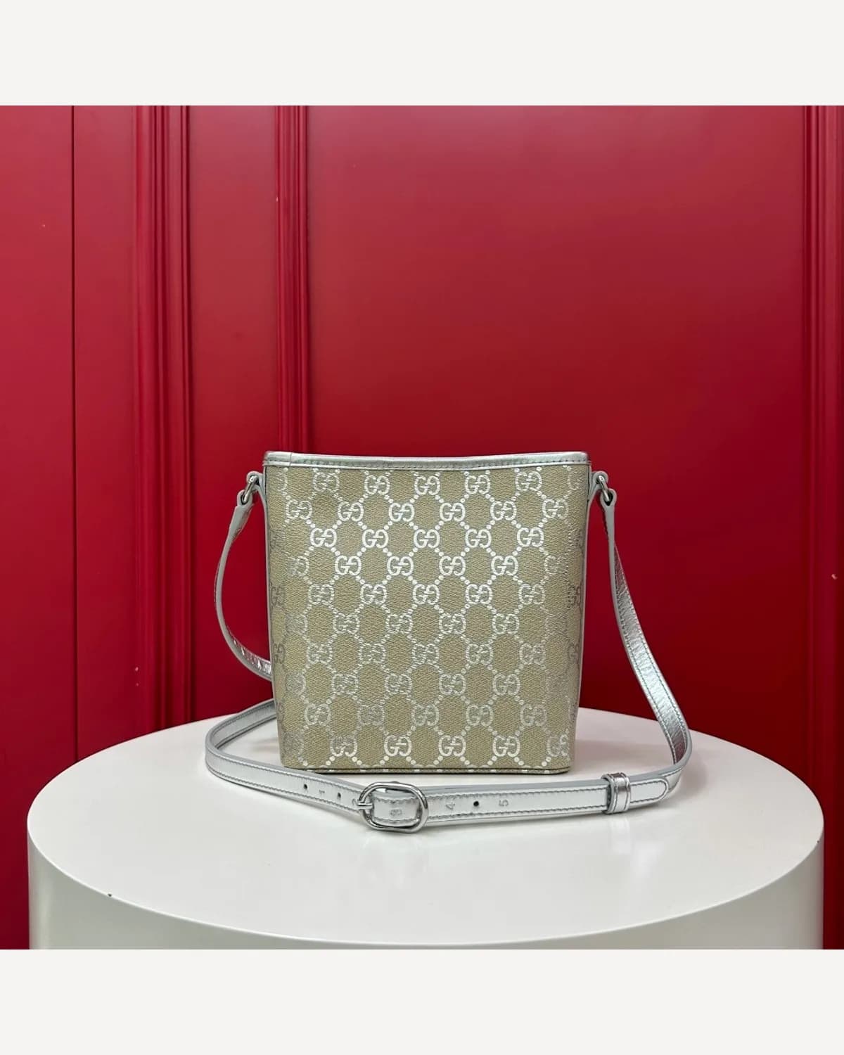 Gucci GG Canvas Bucket Bag — Beige