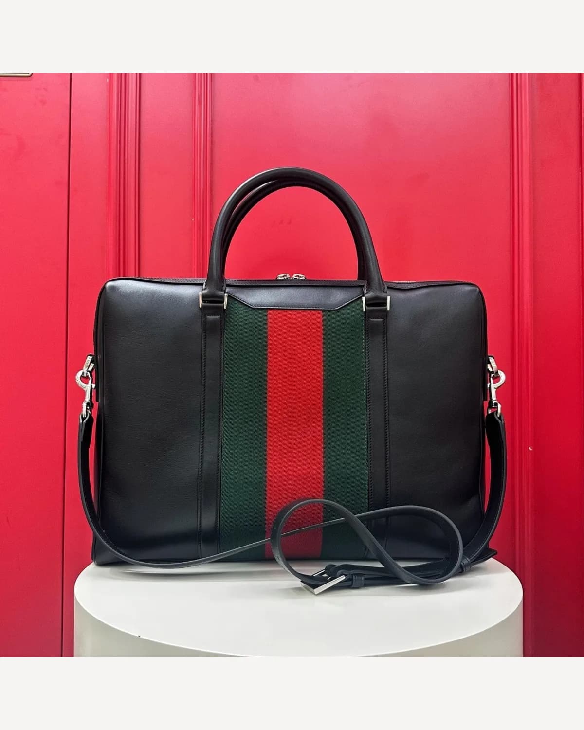 Gucci Leather Briefcase — Black