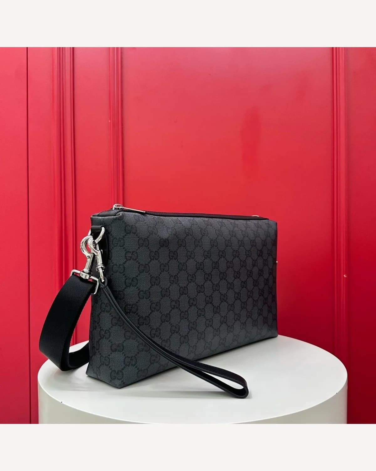 Gucci GG Messenger Bag — Black