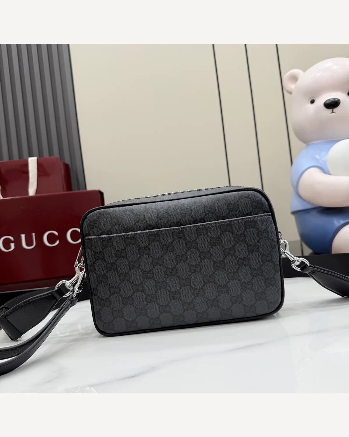 Gucci GG Camera Bag — Black