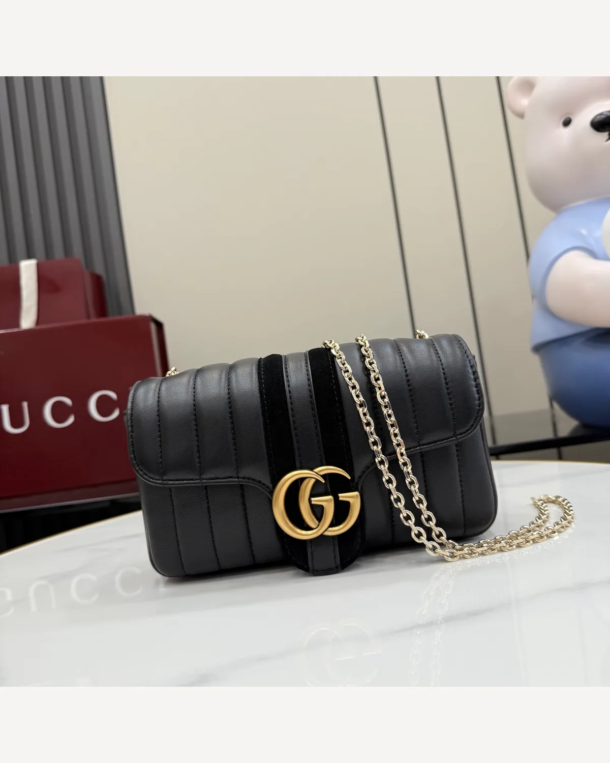 Gucci GG Marmont Mini — Black (Vertical Quilting)