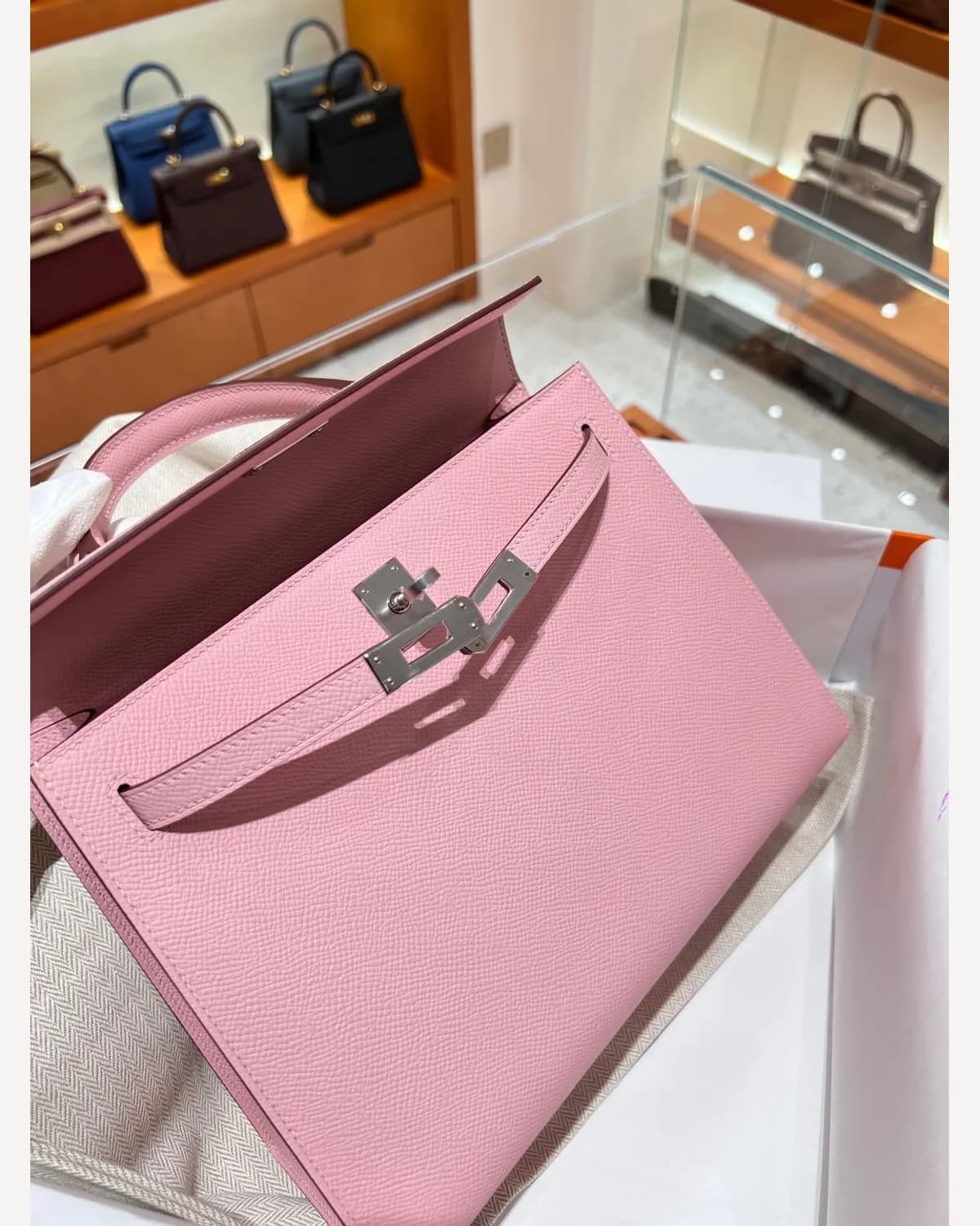 Hermès Kelly — Pink