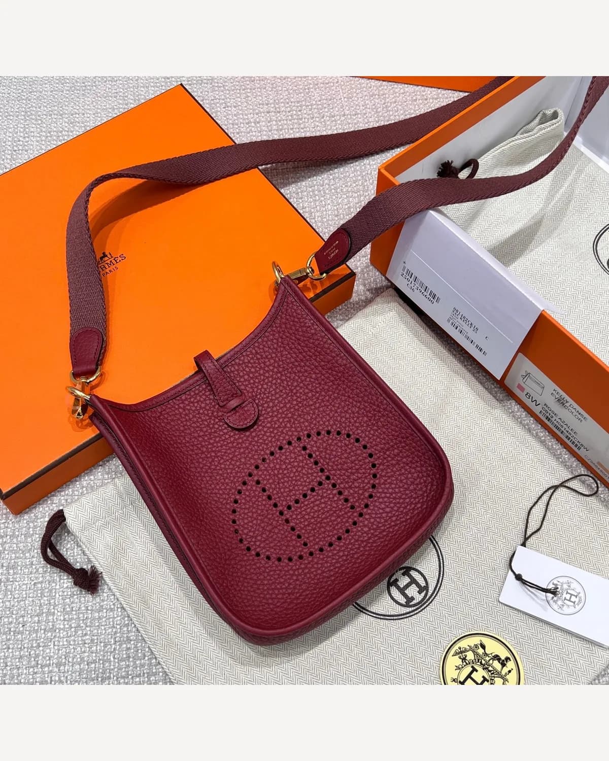 Hermès Evelyne — Burgundy