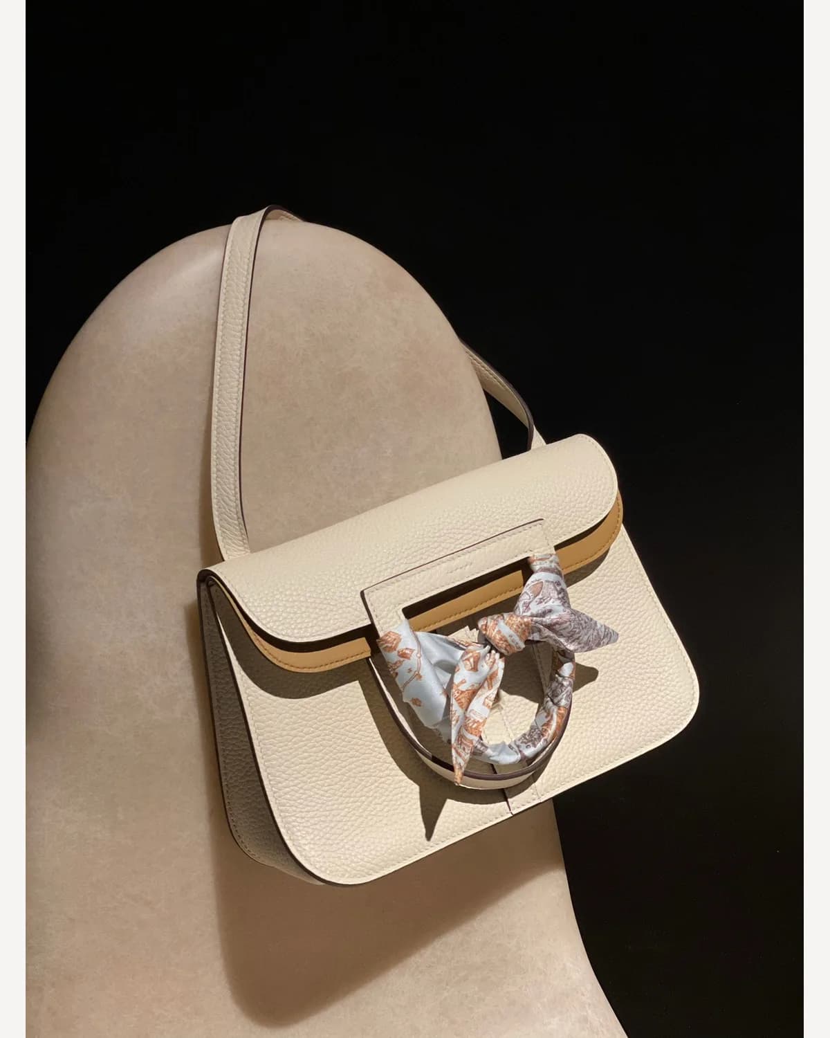 Hermès Halzan — Cream