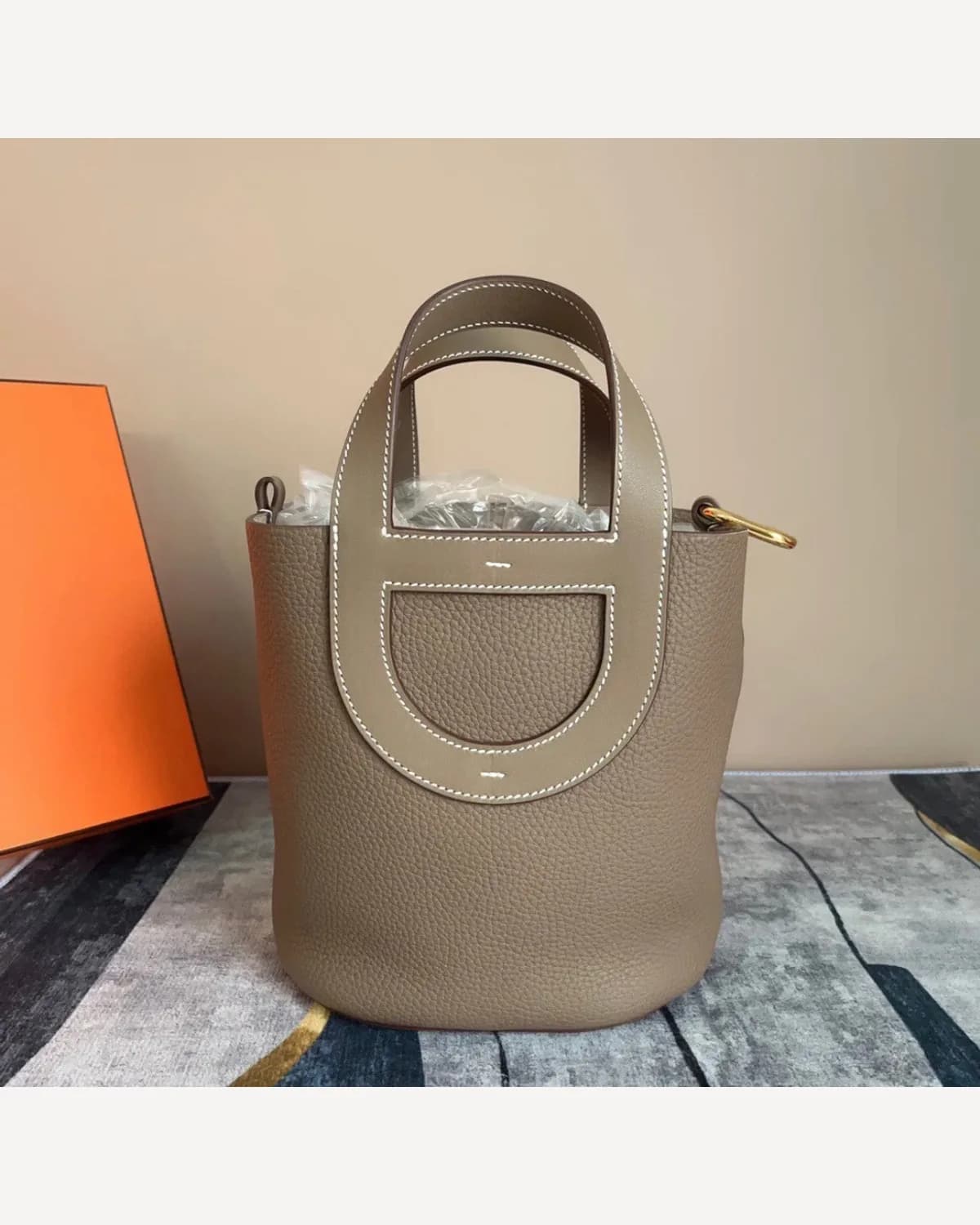 Hermès In The Loop — Olive Grey