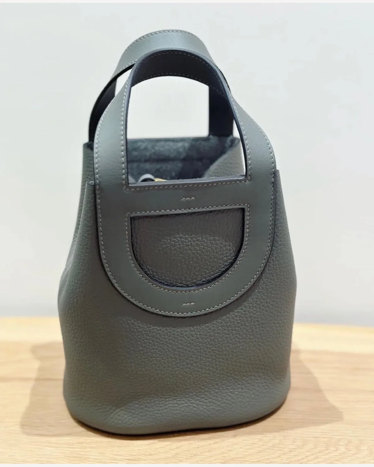 Hermès In The Loop — Dark Grey