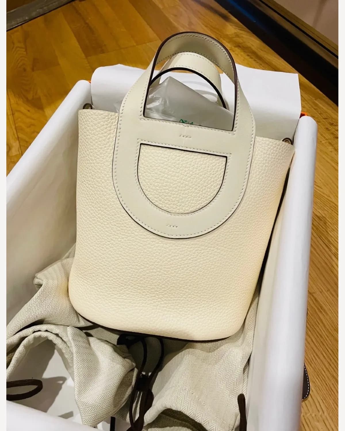 Hermès In The Loop — Cream