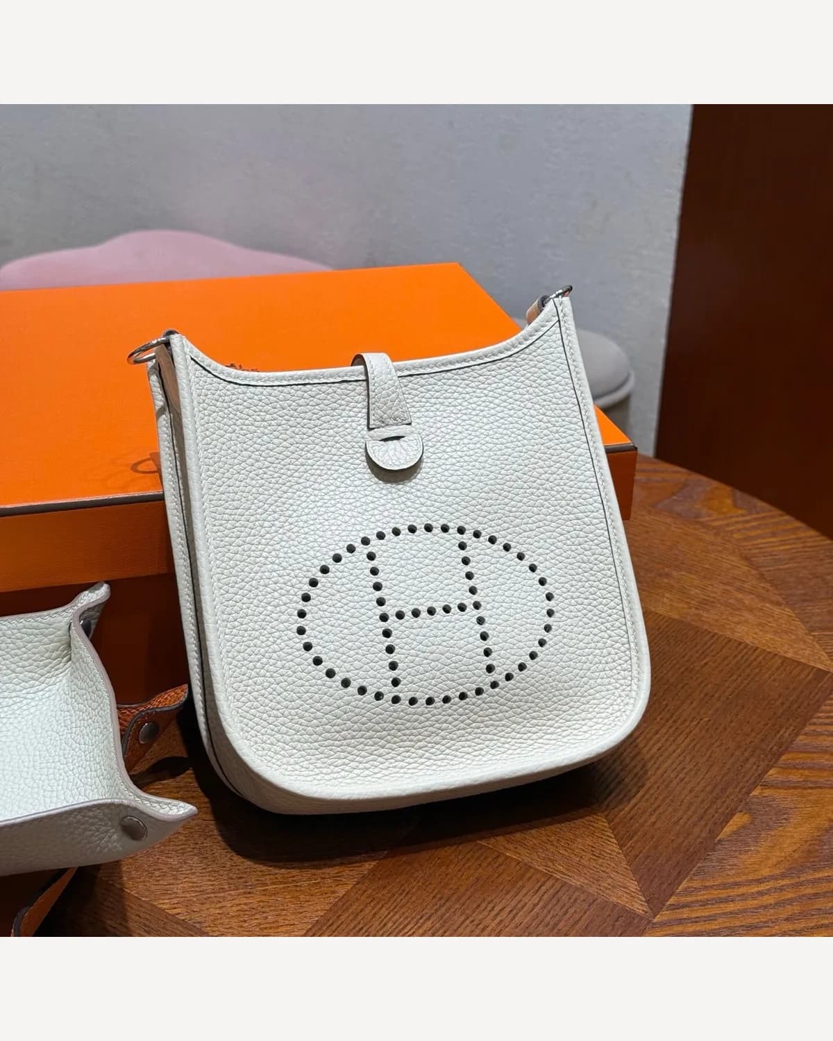 Hermès Evelyne — White