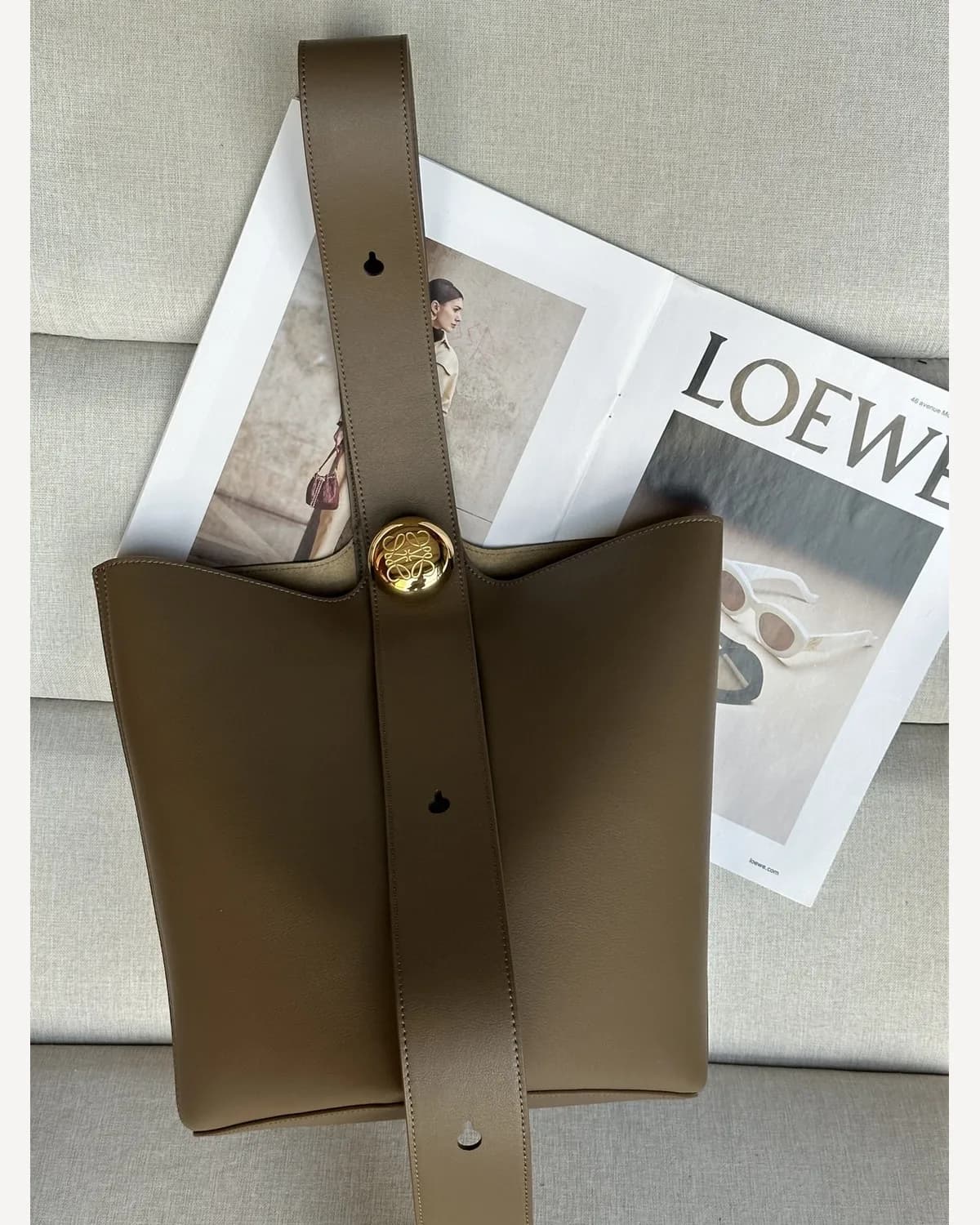 Loewe Pebble Bucket Bag — Taupe