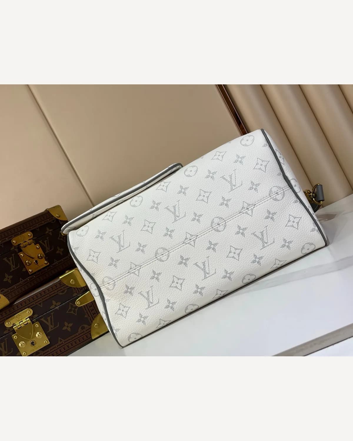 Louis Vuitton Speedy — White Monogram