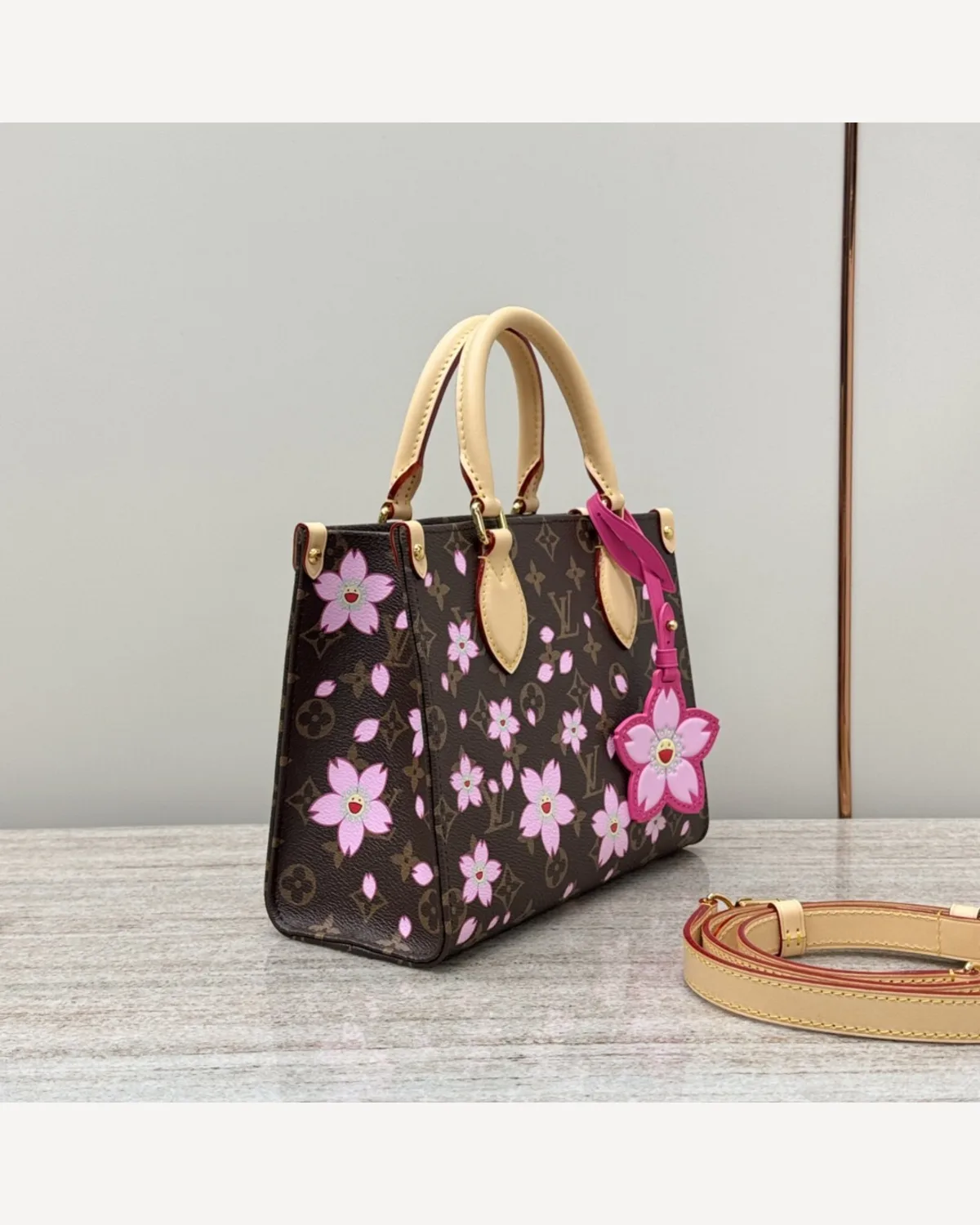 Louis Vuitton OnTheGo — Cherry Blossom