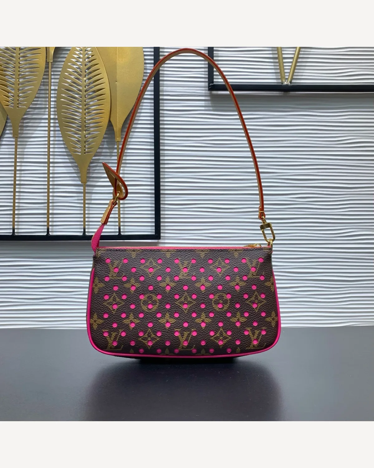 Louis Vuitton Pochette — Burgundy Monogram