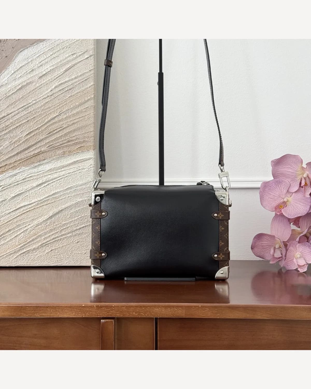 Louis Vuitton Petite Malle — Black