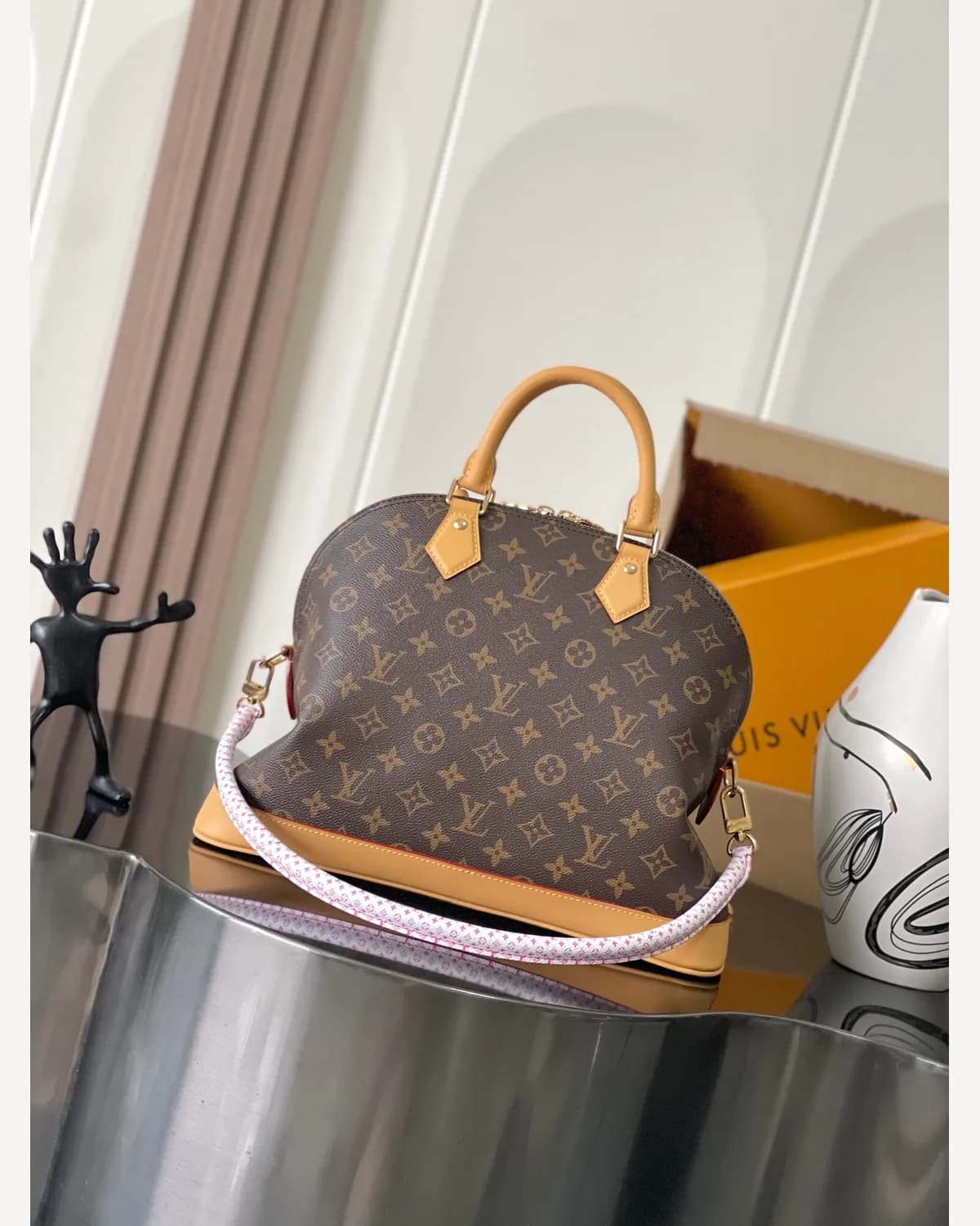 Louis Vuitton Monogram Dome Handbag
