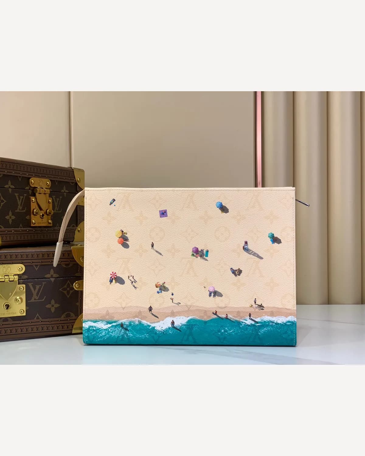 Louis Vuitton Clutch — Beach Print